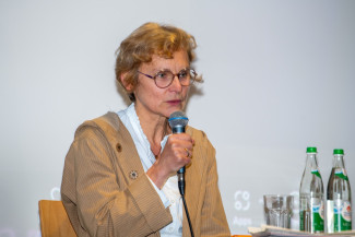 Sabine Hirschmann