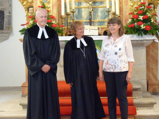 Dekanin Hirschmann, Pfr. Sauer und seine Frau